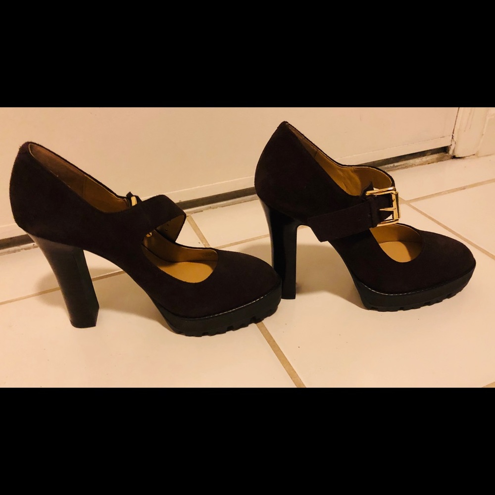 SORRY 😐 THIS IS SOLD ✅Michael Kors high heels 👠 - Picture 7 of 8